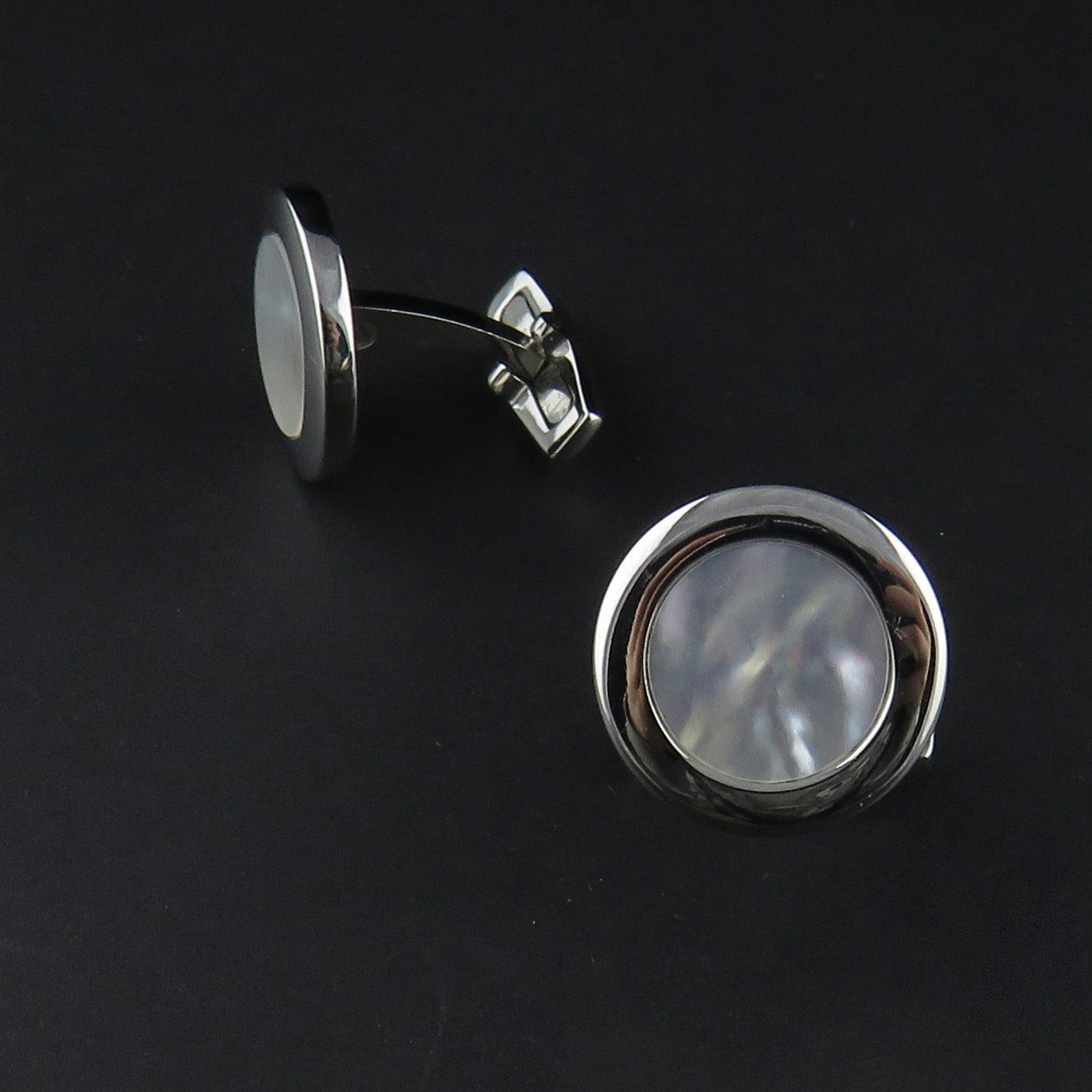 Round Mother Of Pearl Cufflinks