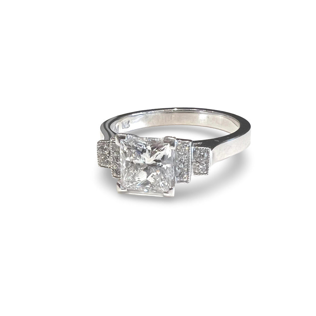 Princess Cut Diamond Ring