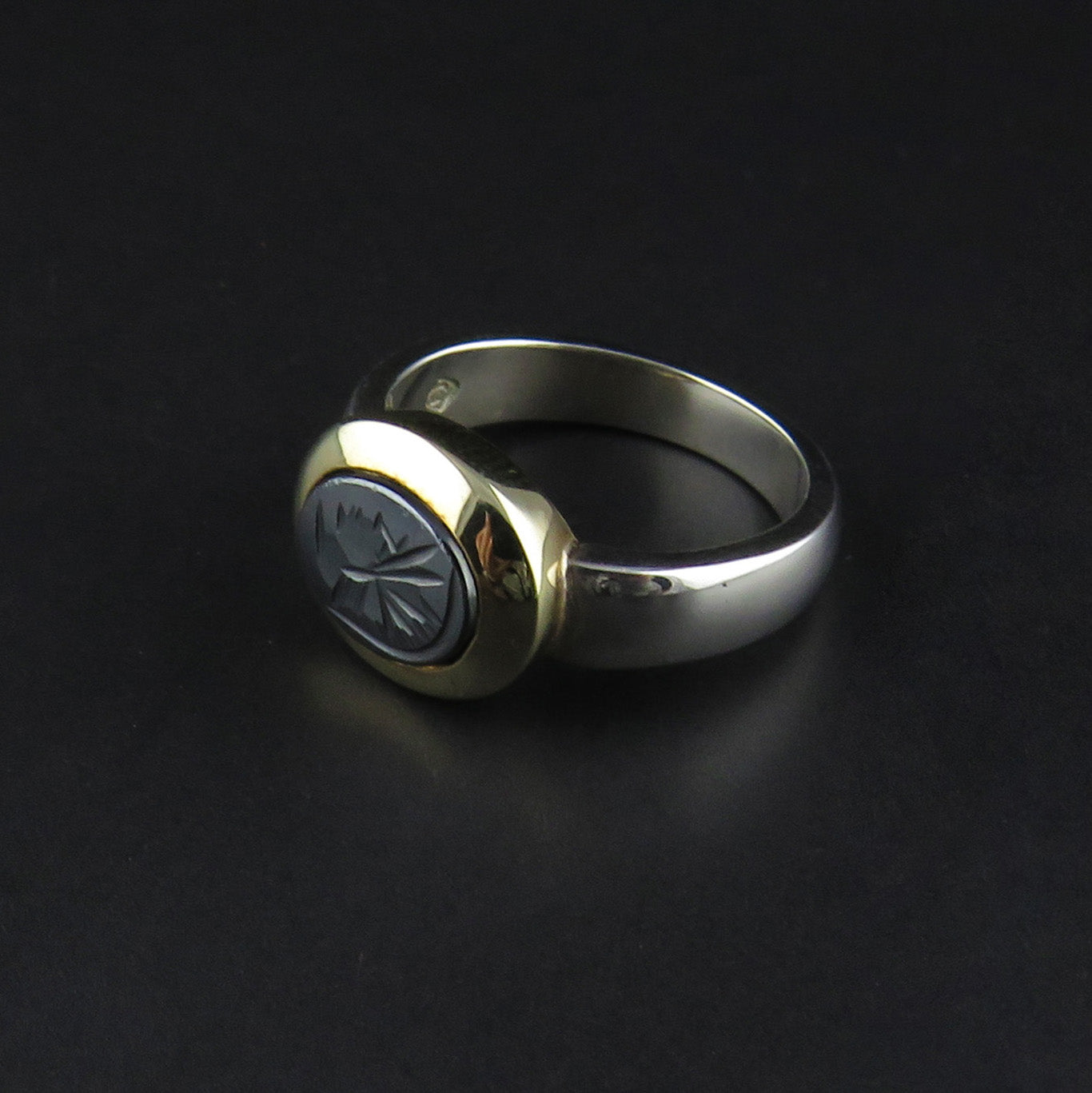 9ct Yellow Gold & Silver Haematite Ring