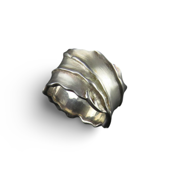 Wide Leaf Style Ring