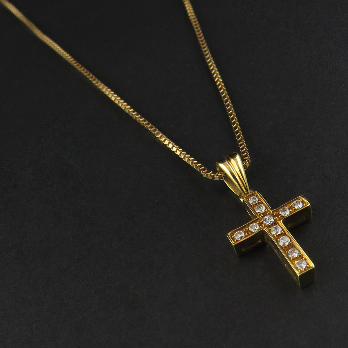 Diamond Cross Pendant – Fedele Jewelworks