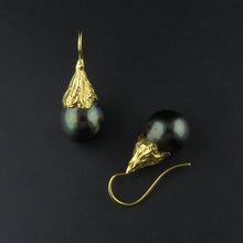 Load image into Gallery viewer, Tahitian Drop Pearl Earrings
