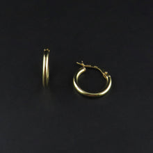 Load image into Gallery viewer, Round Hoop Earrings
