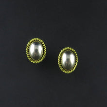 Load image into Gallery viewer, Oval Rope Earrings
