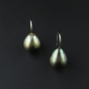 Tahitian Pearl Drop Earrings