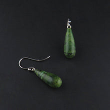 Load image into Gallery viewer, Green Agate Drop Earrings
