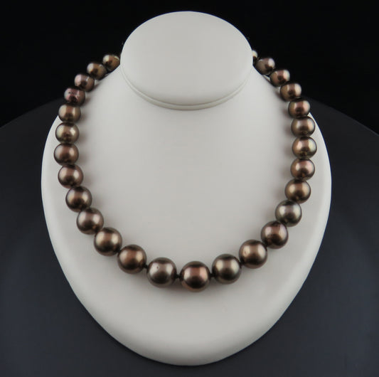 Tahitian Chocolate Cultured Pearl Strand