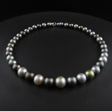 Load image into Gallery viewer, Tahitian Multi-Coloured Pearl Strand
