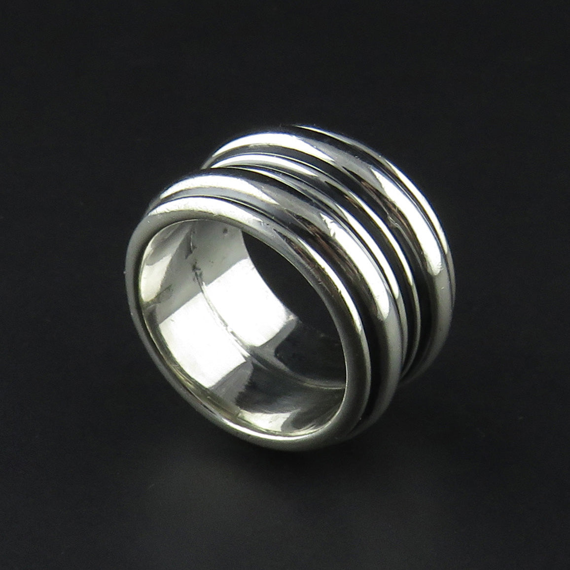 Wide Layered Spinning Ring