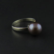 Load image into Gallery viewer, Black Pearl Ring
