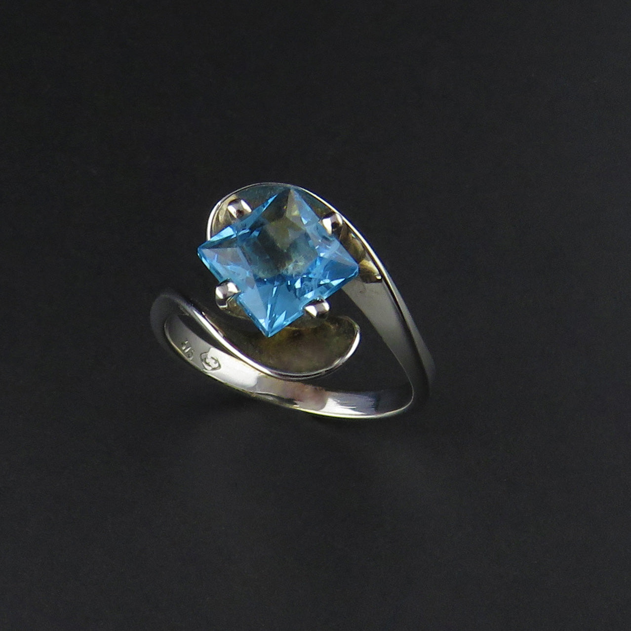 Topaz Twist Ring